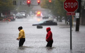 إعلان حالة الطوارئ في نيويورك بسبب الأمطار الغزيرة