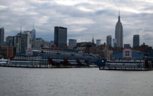 مجمع "تشيلسي بيرز" (Chelsea Piers)