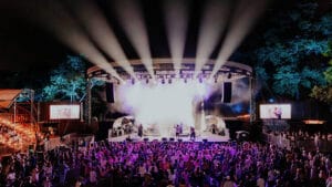 الحفلات والجولات الموسيقية في ولاية نيويورك لعام 2025